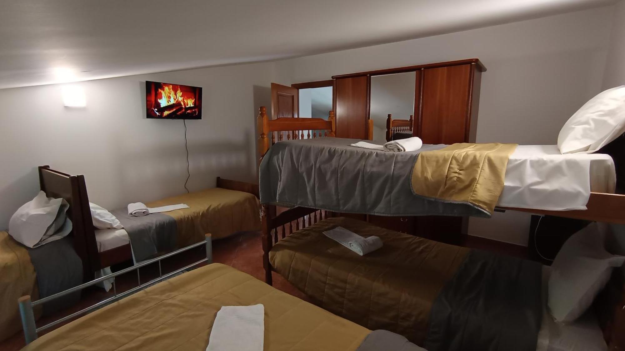 פומבל Quinta Da Casinha Homestay מראה חיצוני תמונה